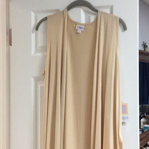 LuLaRoe Joy S NWT Beige/Ivory Rayon!